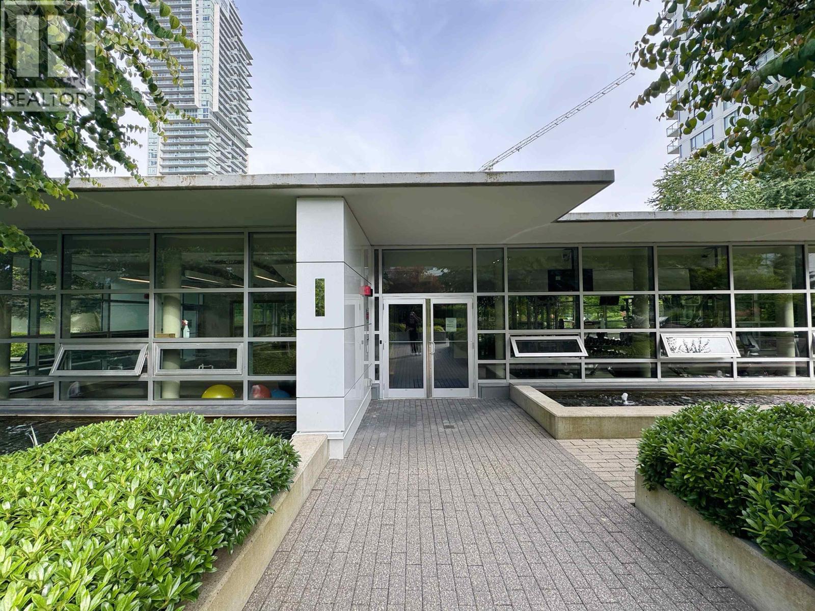 1908 602 Como Lake Avenue, Coquitlam, British Columbia  V3J 0G2 - Photo 22 - R3051057
