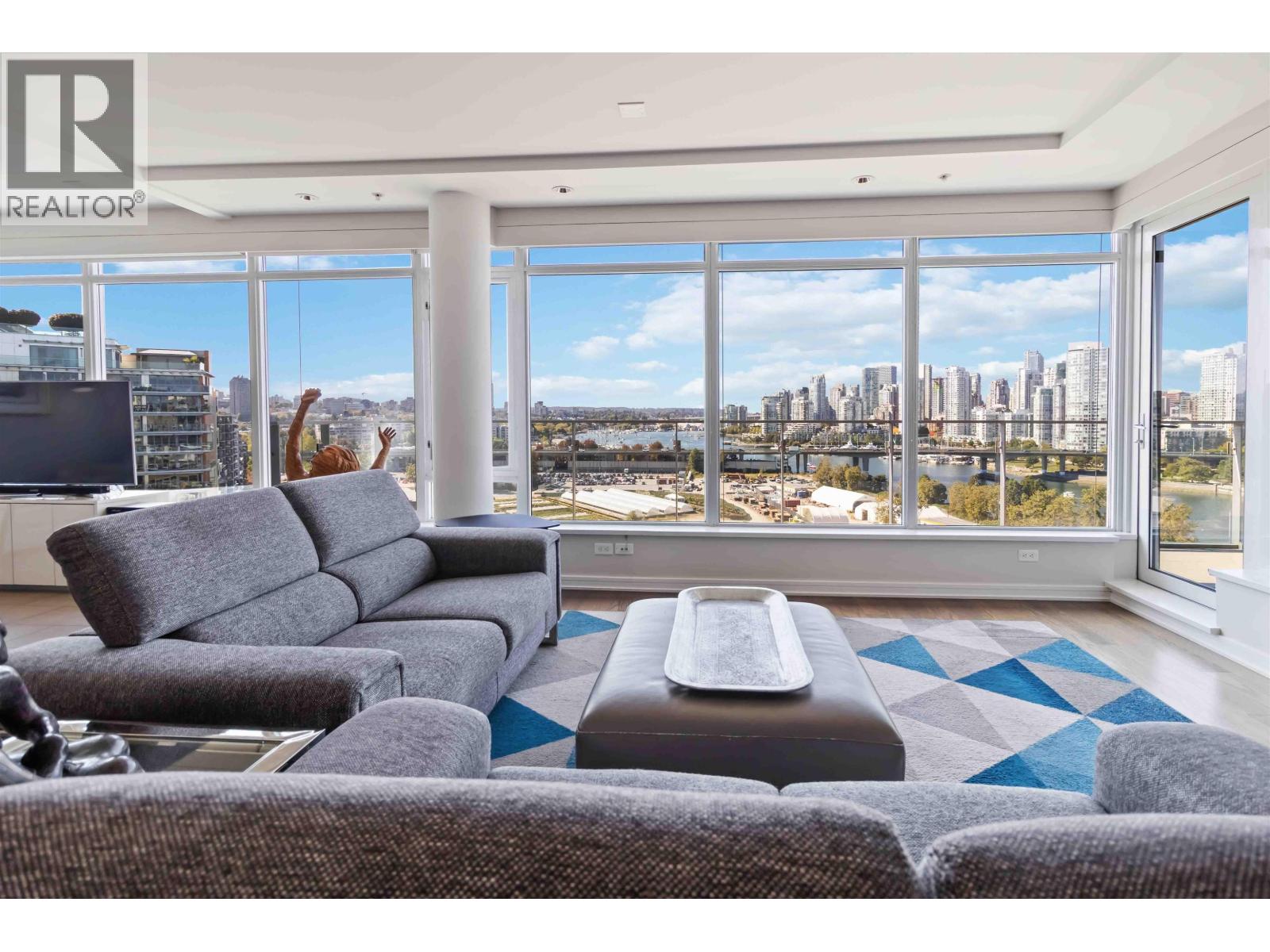 1402 181 W 1ST AVENUE, Vancouver, British Columbia