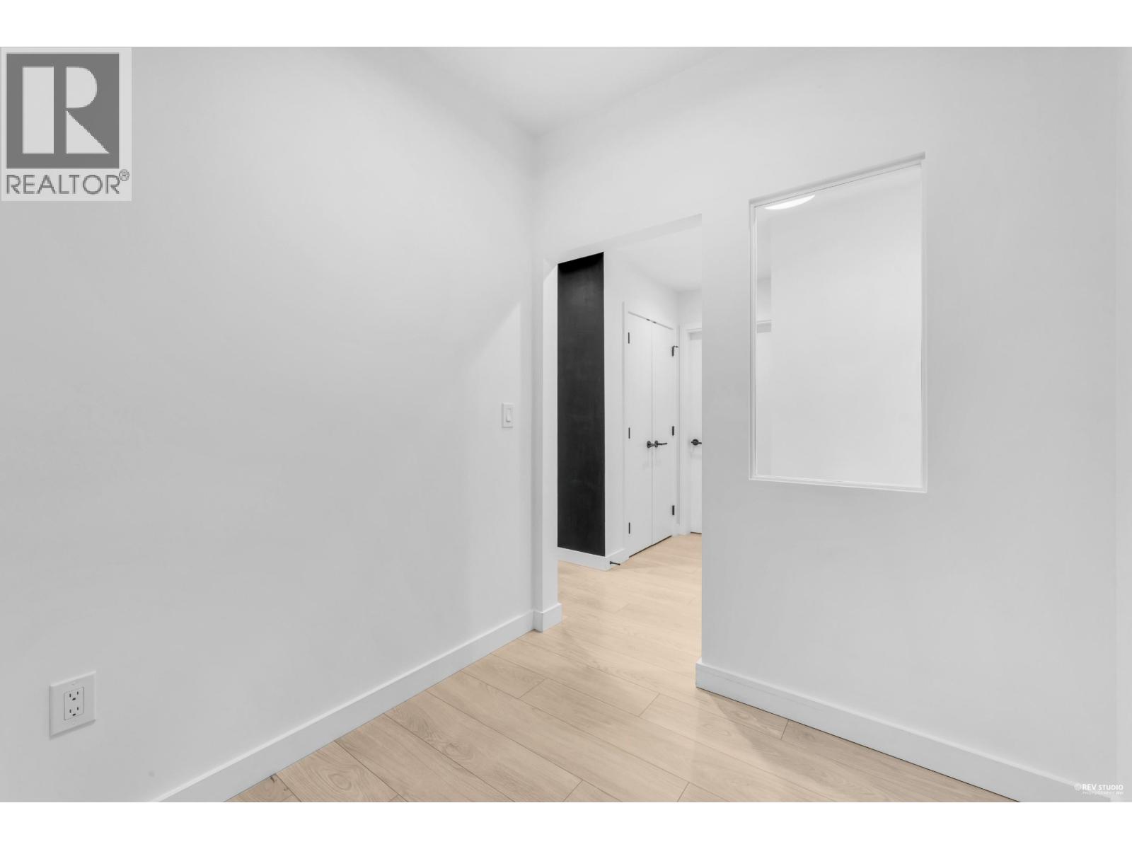 203 3038 St George Street, Port Moody, British Columbia  V3H 0L3 - Photo 15 - R3056993