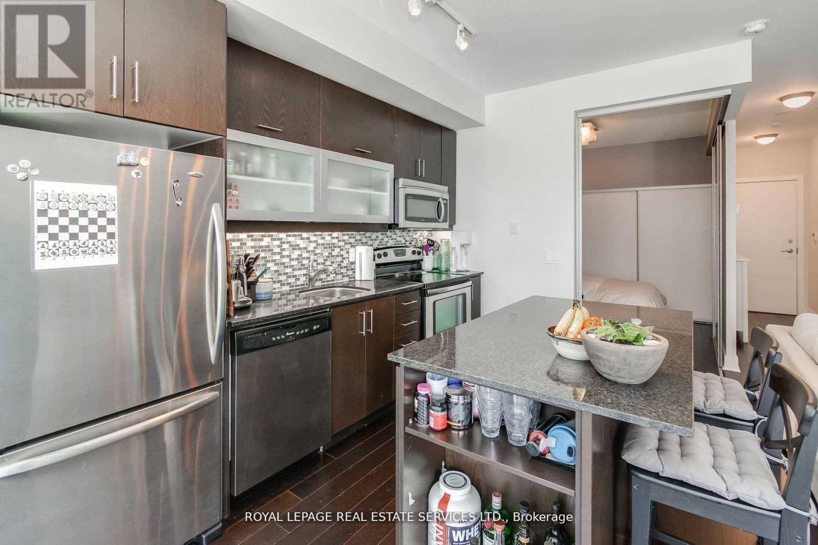 330 - 90 Stadium Road, Toronto, Ontario  M5V 3W5 - Photo 23 - C12453181