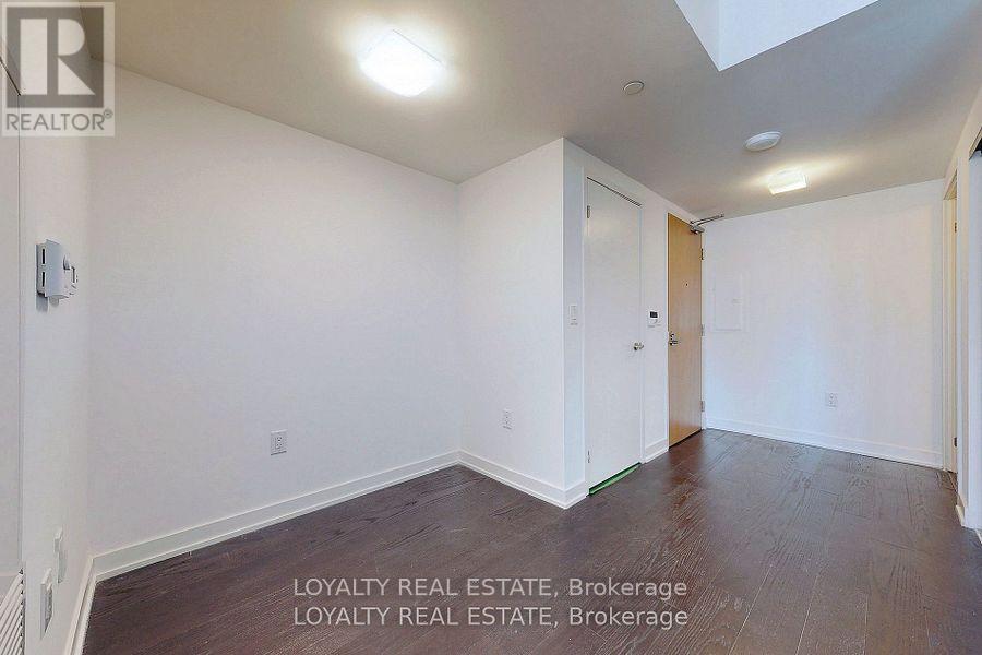 1107 - 11 Wellesley Street W, Toronto, Ontario  M4Y 0G4 - Photo 23 - C12453185