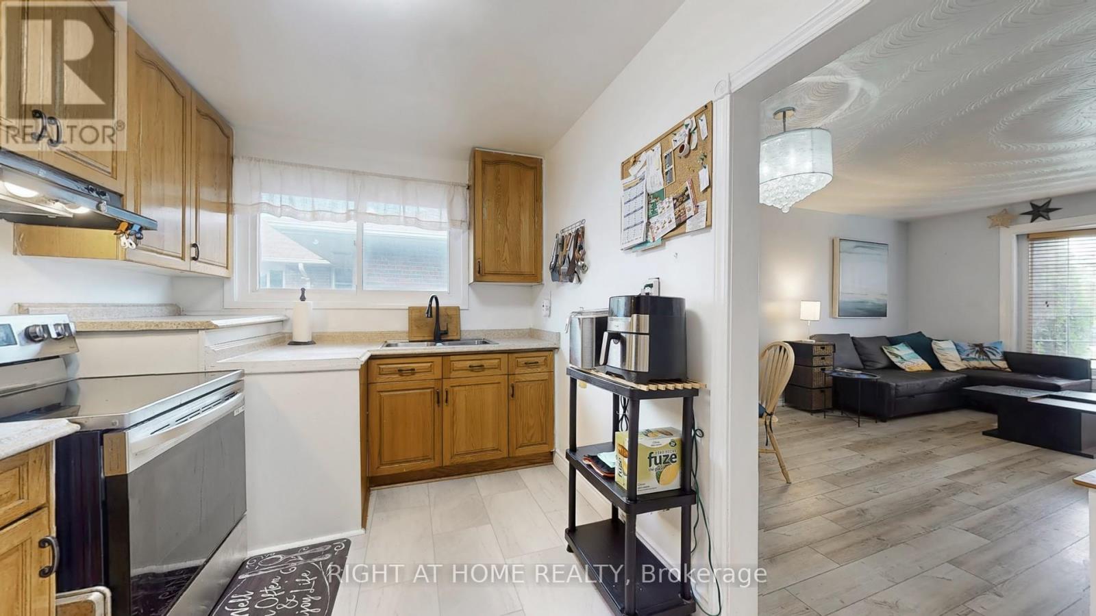 224 Livingston Road, Toronto, Ontario  M1E 1L7 - Photo 14 - E12453193