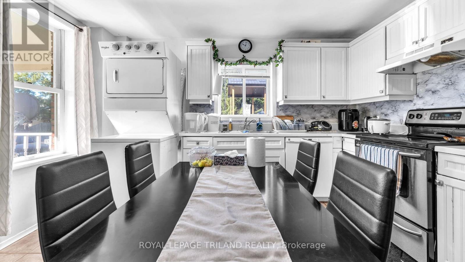 1940 Trafalgar Street, London East, Ontario  N5V 1A2 - Photo 10 - X12452707