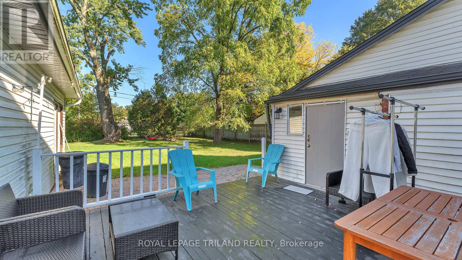 1940 Trafalgar Street, London East, Ontario  N5V 1A2 - Photo 6 - X12452707