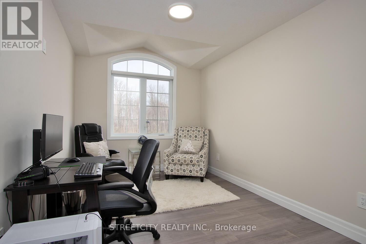 2136 Saddlerock Avenue, London North, Ontario  N6G 3W3 - Photo 31 - X12453217