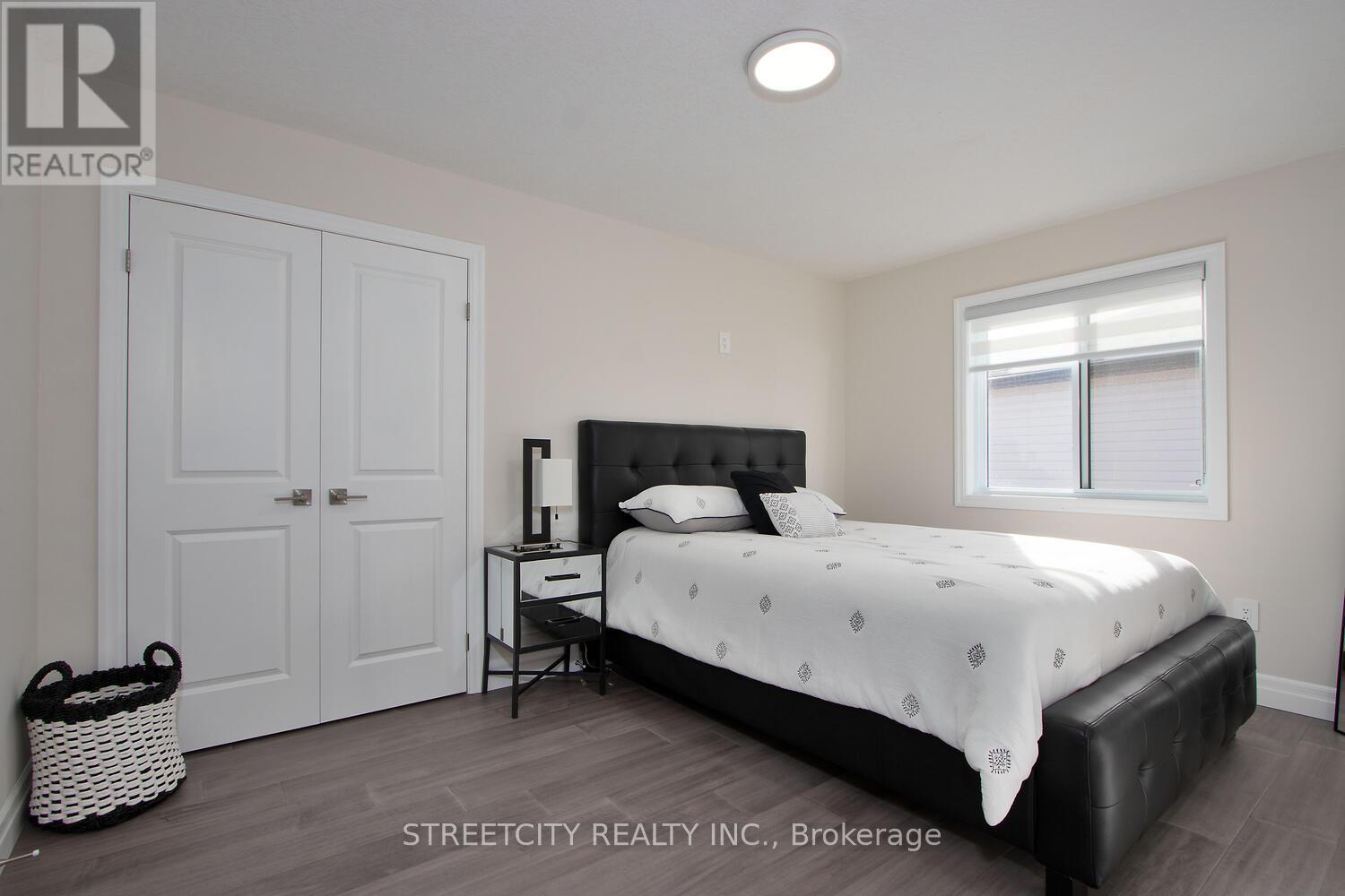 2136 Saddlerock Avenue, London North, Ontario  N6G 3W3 - Photo 33 - X12453217