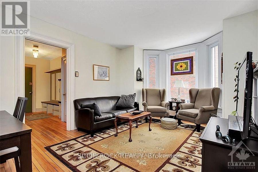 1 - 28 Aylmer Avenue, Ottawa, Ontario  K1S 2W9 - Photo 5 - X12453213