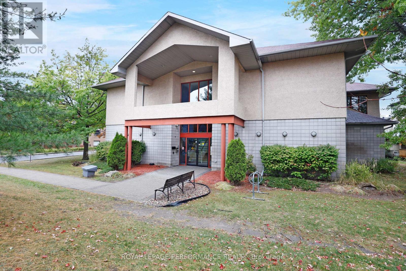 412 - 280 Brittany Drive, Ottawa, Ontario  K1K 4M4 - Photo 23 - X12453218