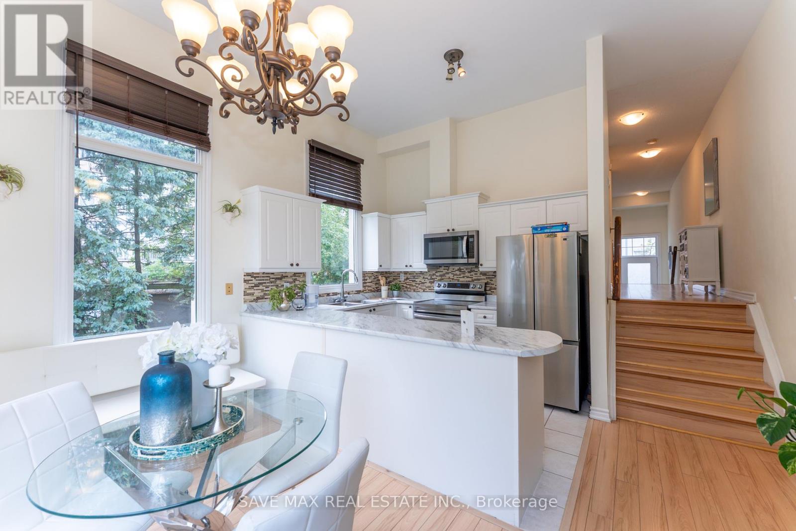 25 - 840 Dundas Street W, Mississauga, Ontario  L5C 1C2 - Photo 15 - W12453183