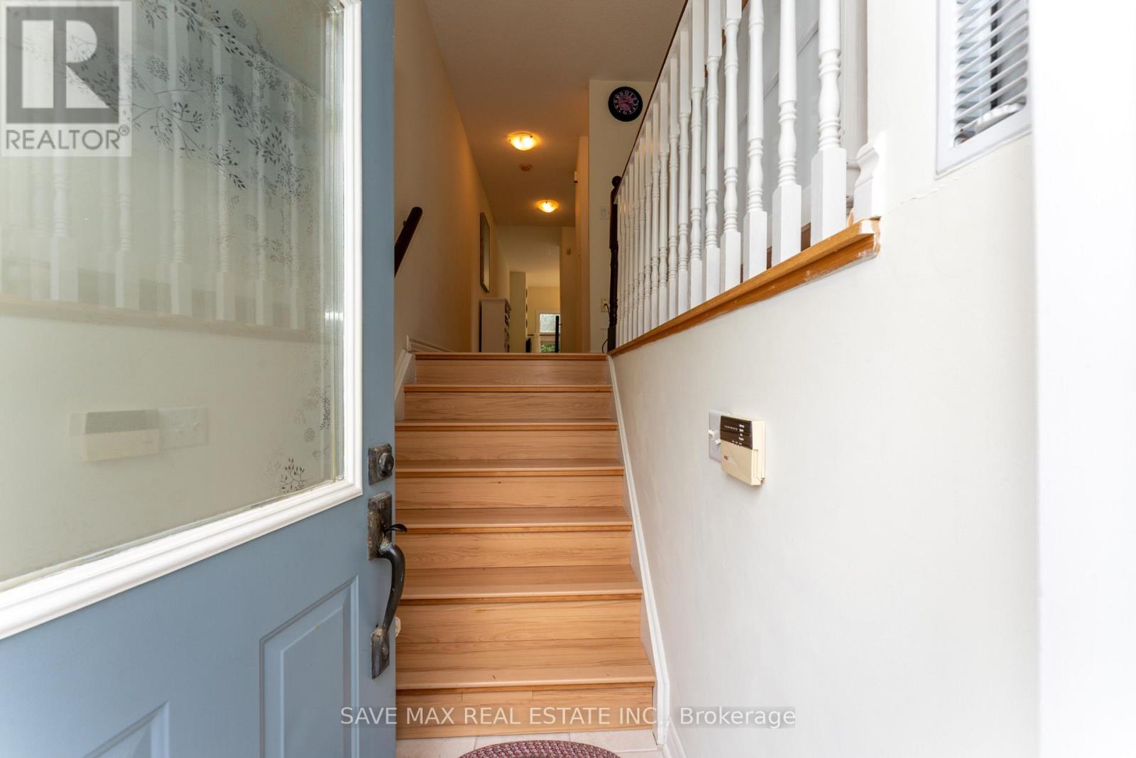 25 - 840 Dundas Street W, Mississauga, Ontario  L5C 1C2 - Photo 5 - W12453183