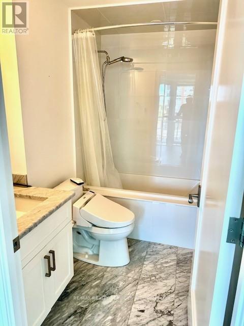 603 - 2060 Lakeshore Road, Burlington, Ontario  L7R 1A3 - Photo 4 - W12453194