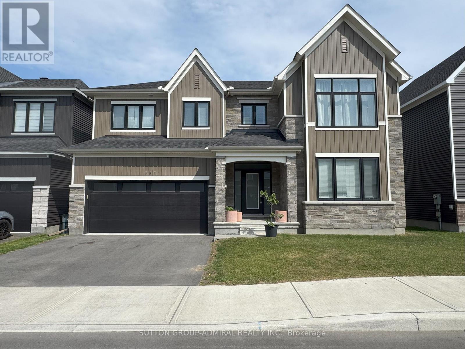 757 EMINENCE STREET, Ottawa, Ontario
