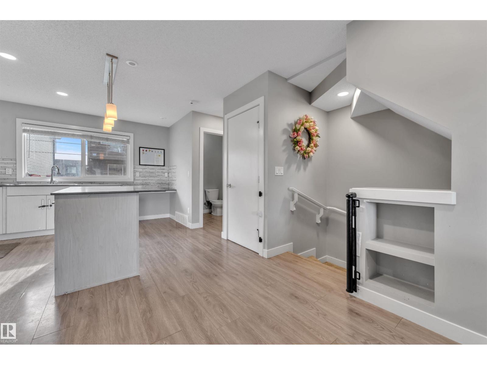 3033 151 Av Nw, Edmonton, Alberta  T5Y 3W4 - Photo 10 - E4461401