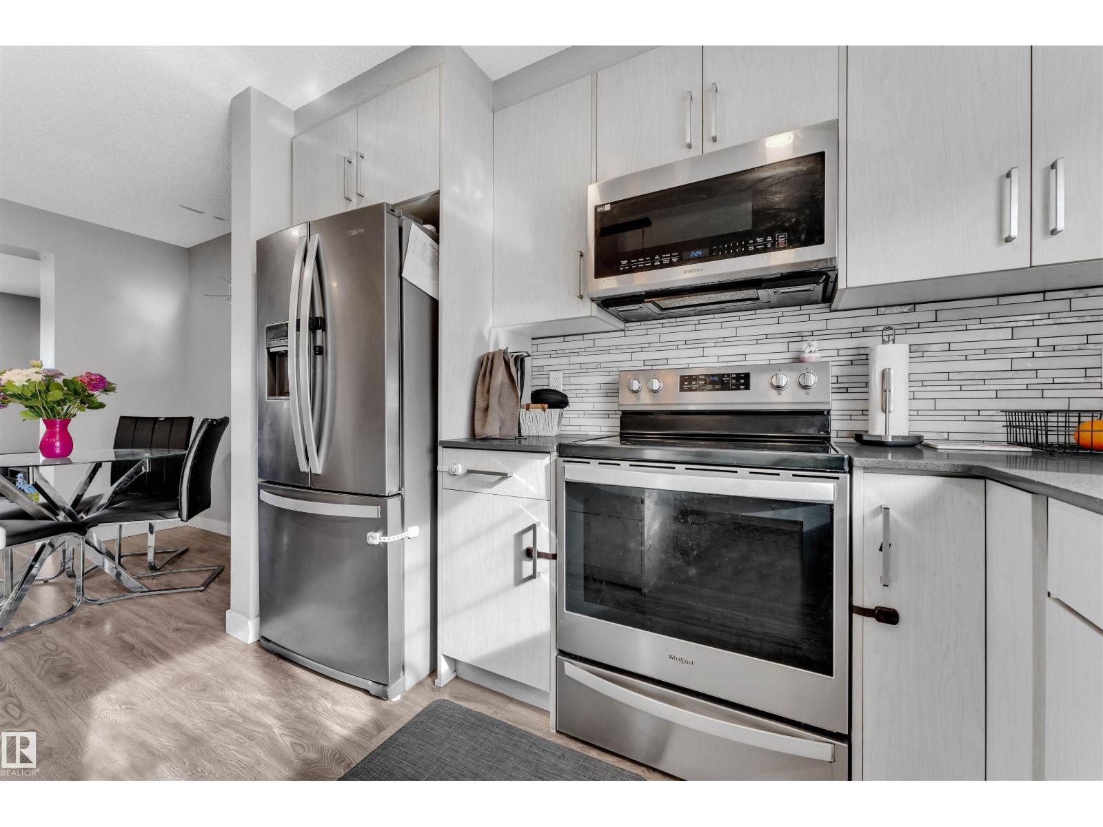 3033 151 Av Nw, Edmonton, Alberta  T5Y 3W4 - Photo 14 - E4461401