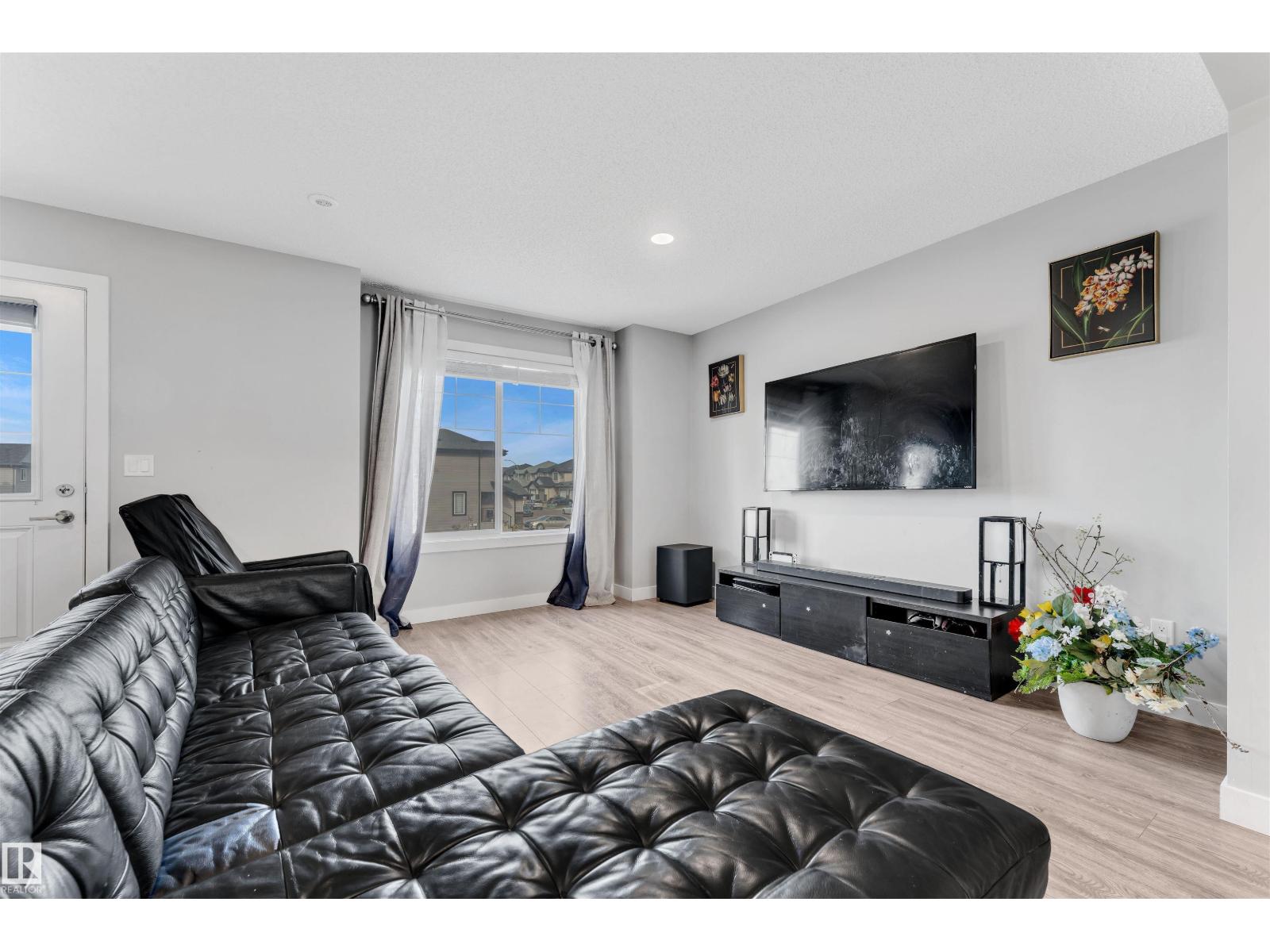 3033 151 Av Nw, Edmonton, Alberta  T5Y 3W4 - Photo 19 - E4461401