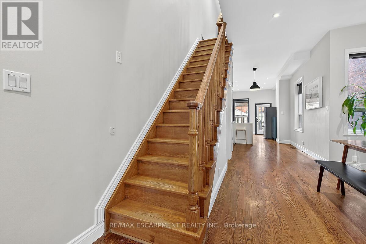 690 Dufferin Street, Toronto, Ontario  M6K 2B5 - Photo 13 - C12453211
