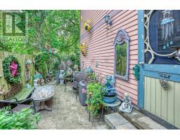 1466 WECKER DRIVE, Oshawa, Ontario
