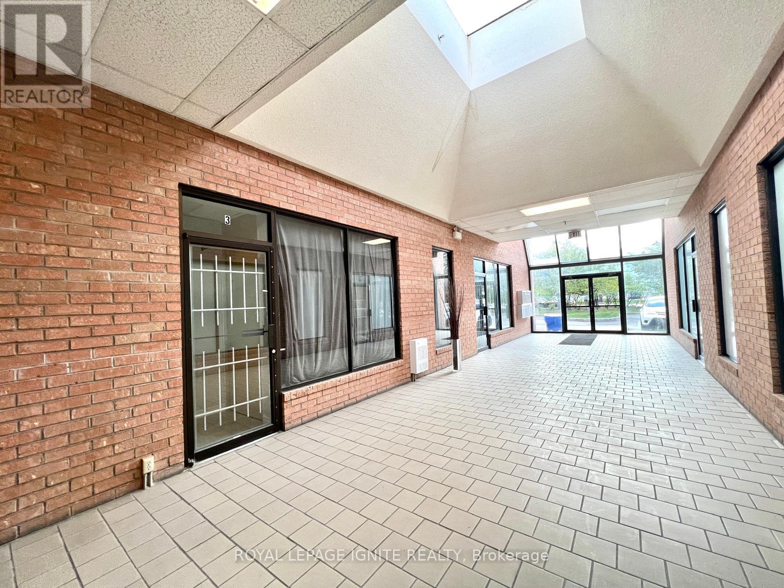 3 - 80 Travail Road, Markham, Ontario  L3S 3H9 - Photo 2 - N12453200