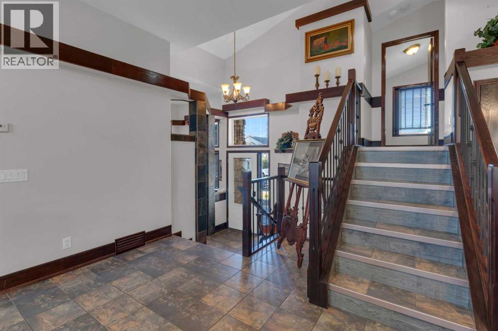 200 Camden Court, Strathmore, Alberta  T1P 1Y1 - Photo 3 - A2259755