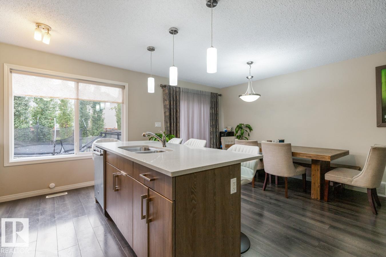 1048 East Bn Nw, Edmonton, Alberta  T6M 0V6 - Photo 9 - E4461402