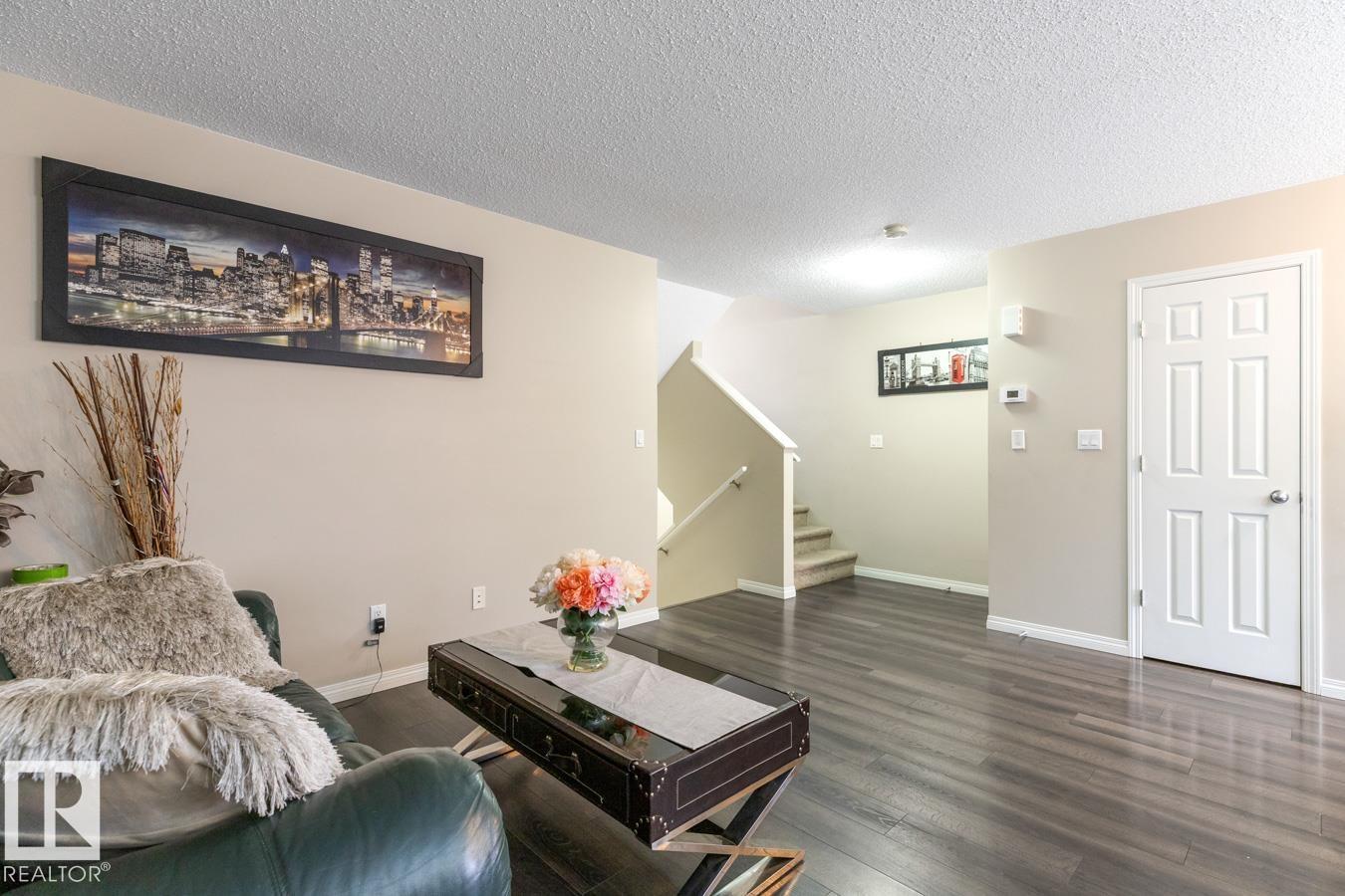 1048 East Bn Nw, Edmonton, Alberta  T6M 0V6 - Photo 14 - E4461402