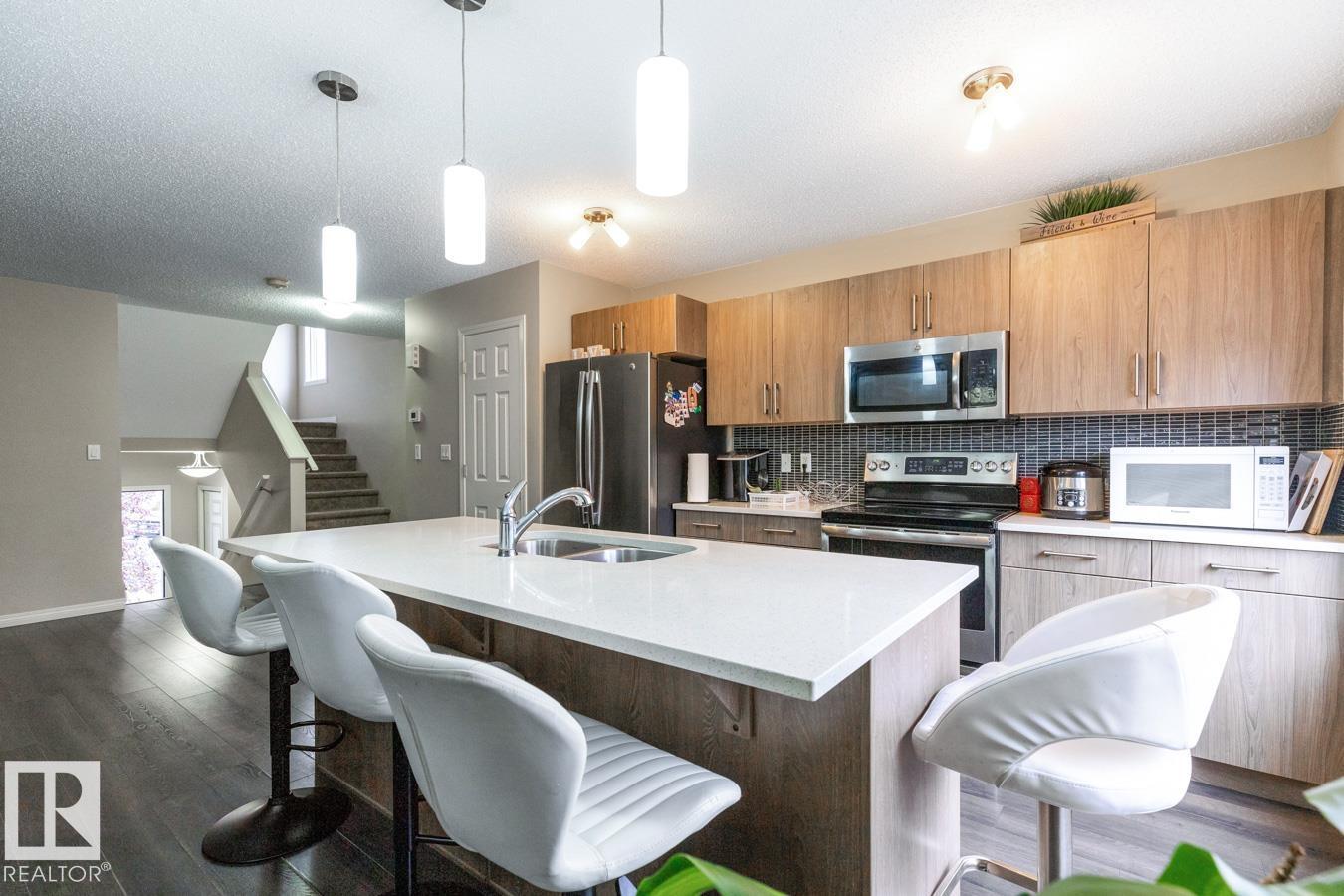 1048 East Bn Nw, Edmonton, Alberta  T6M 0V6 - Photo 10 - E4461402