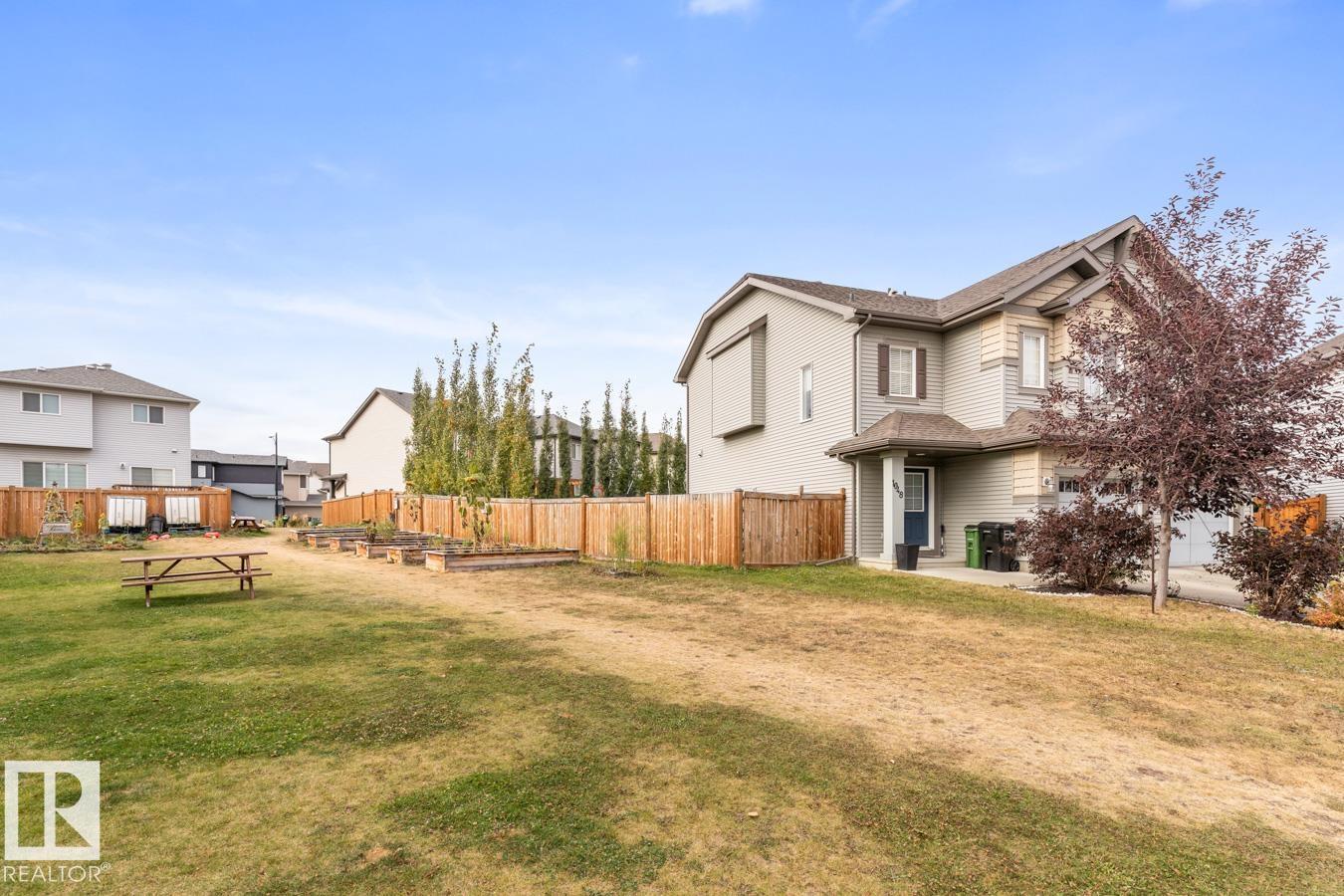 1048 East Bn Nw, Edmonton, Alberta  T6M 0V6 - Photo 35 - E4461402