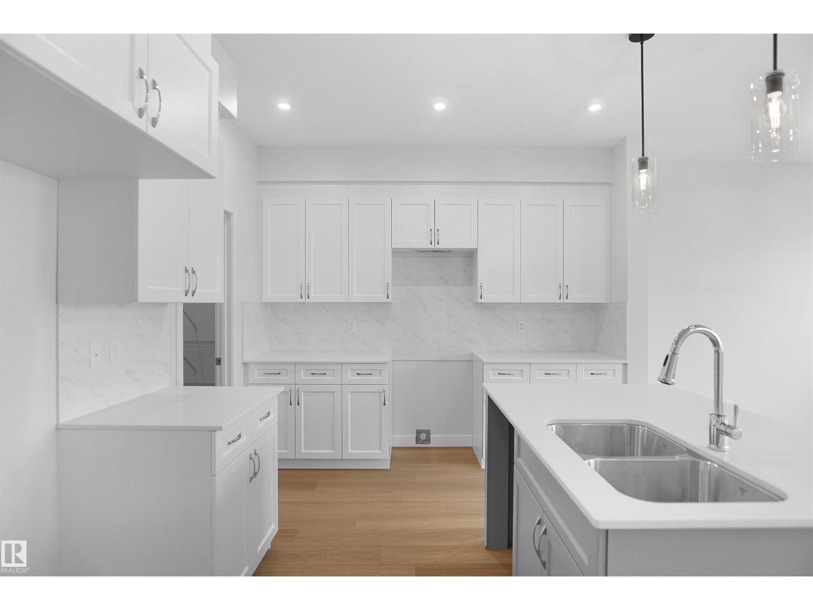 2241 194a St Nw, Edmonton, Alberta  T6M 1P7 - Photo 11 - E4455777