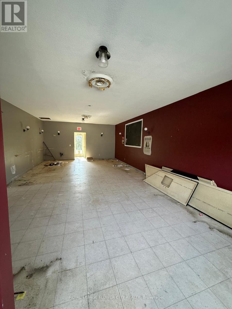 4 - 318 Broadway Avenue, Orangeville, Ontario  L9W 1L3 - Photo 2 - W12453204
