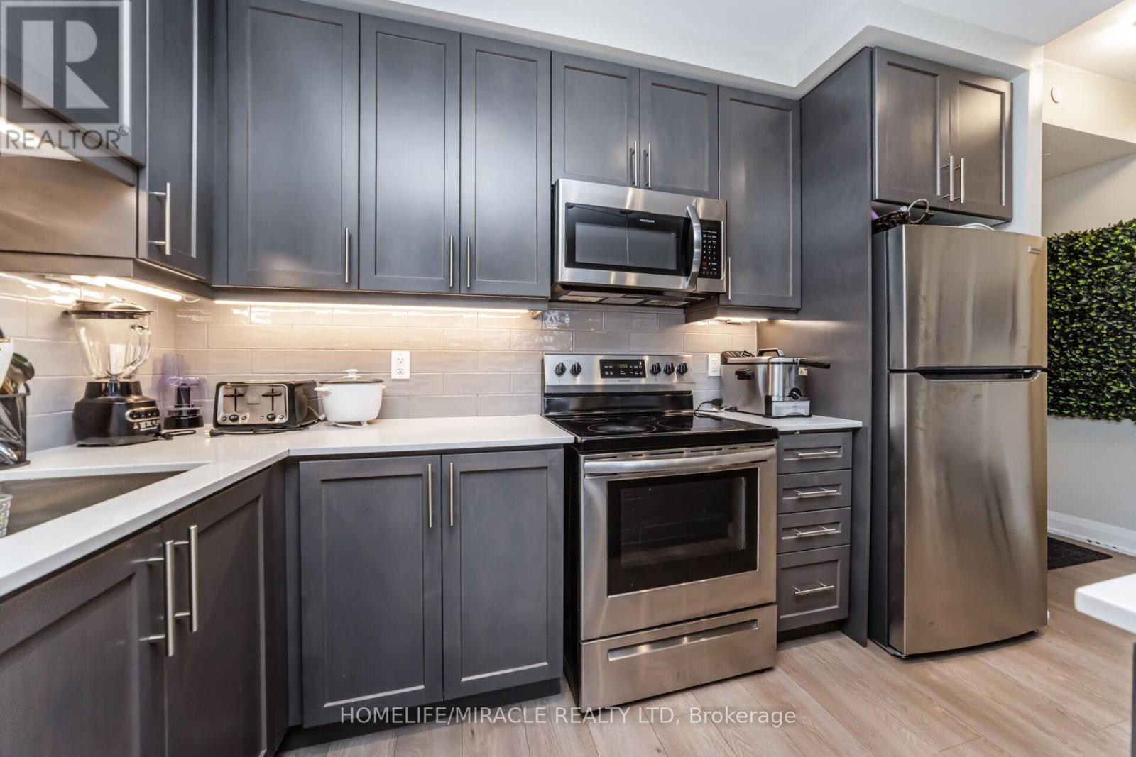 505 - 15 Lynch Street, Brampton, Ontario  L6W 3X4 - Photo 14 - W12453210