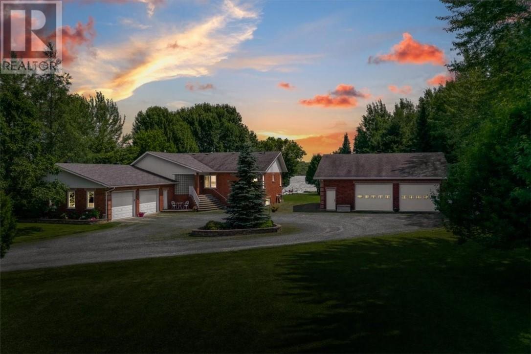 2234 Fire Route P, Azilda, Ontario