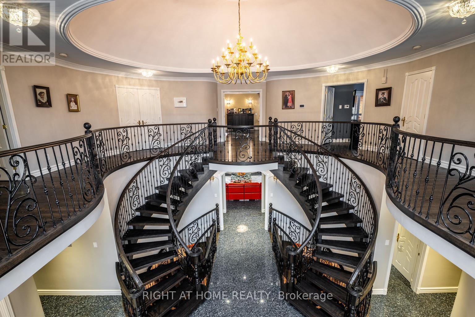 38 Sugarbush Court E, Vaughan, Ontario  L4L 2Z2 - Photo 40 - N12450790