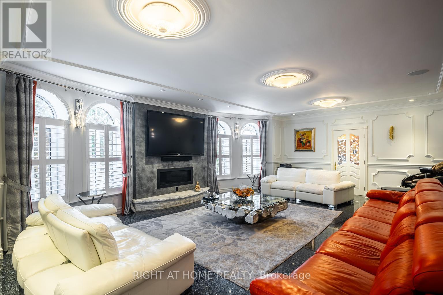 38 Sugarbush Court E, Vaughan, Ontario  L4L 2Z2 - Photo 49 - N12450790