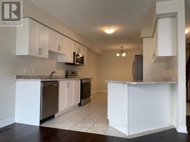 224 Dalgleish Trail, Hamilton, Ontario  L0R 1P0 - Photo 4 - X12453203