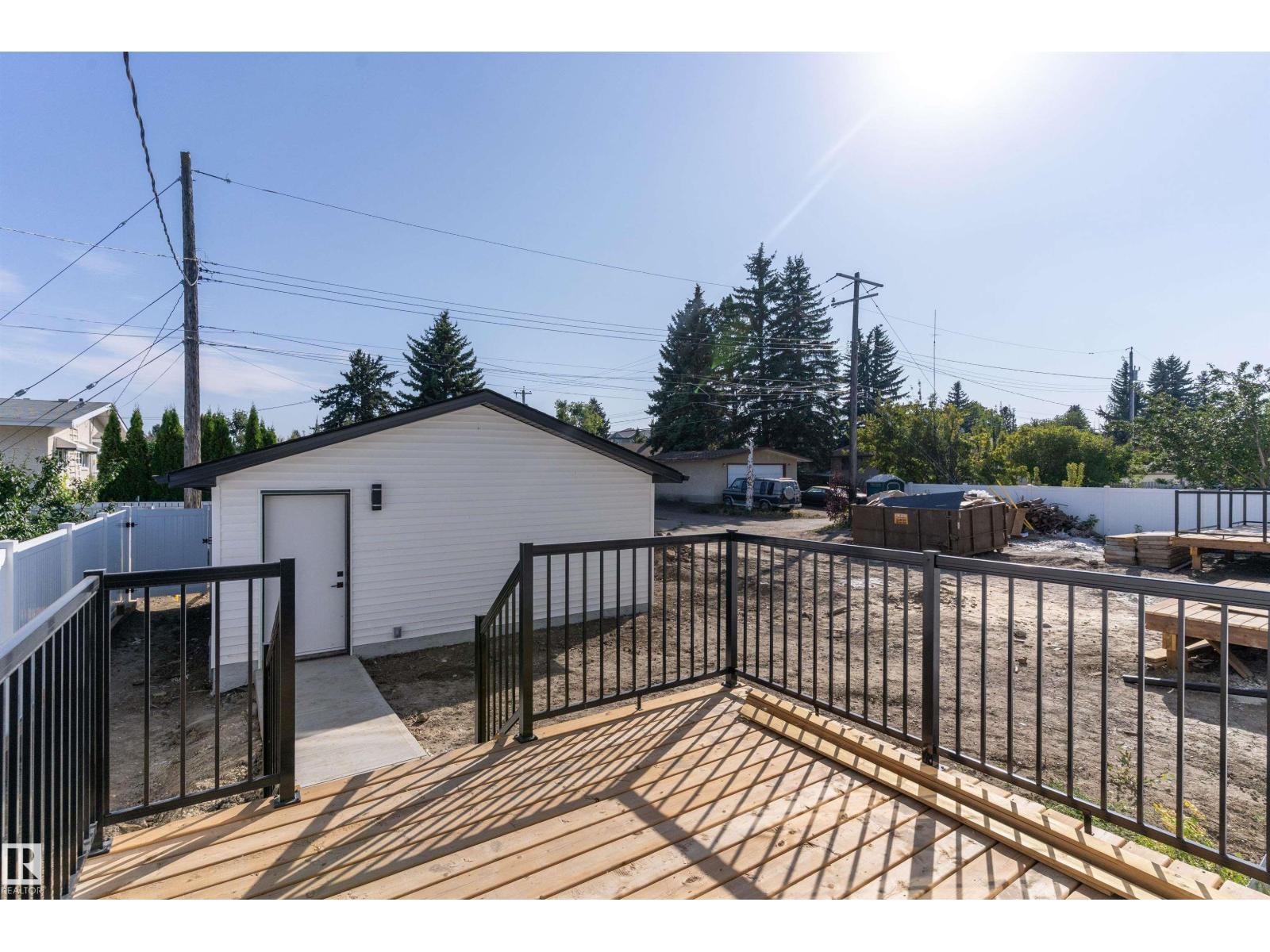 7505 Rowland Rd Nw, Edmonton, Alberta  T6A 3W4 - Photo 47 - E4461403