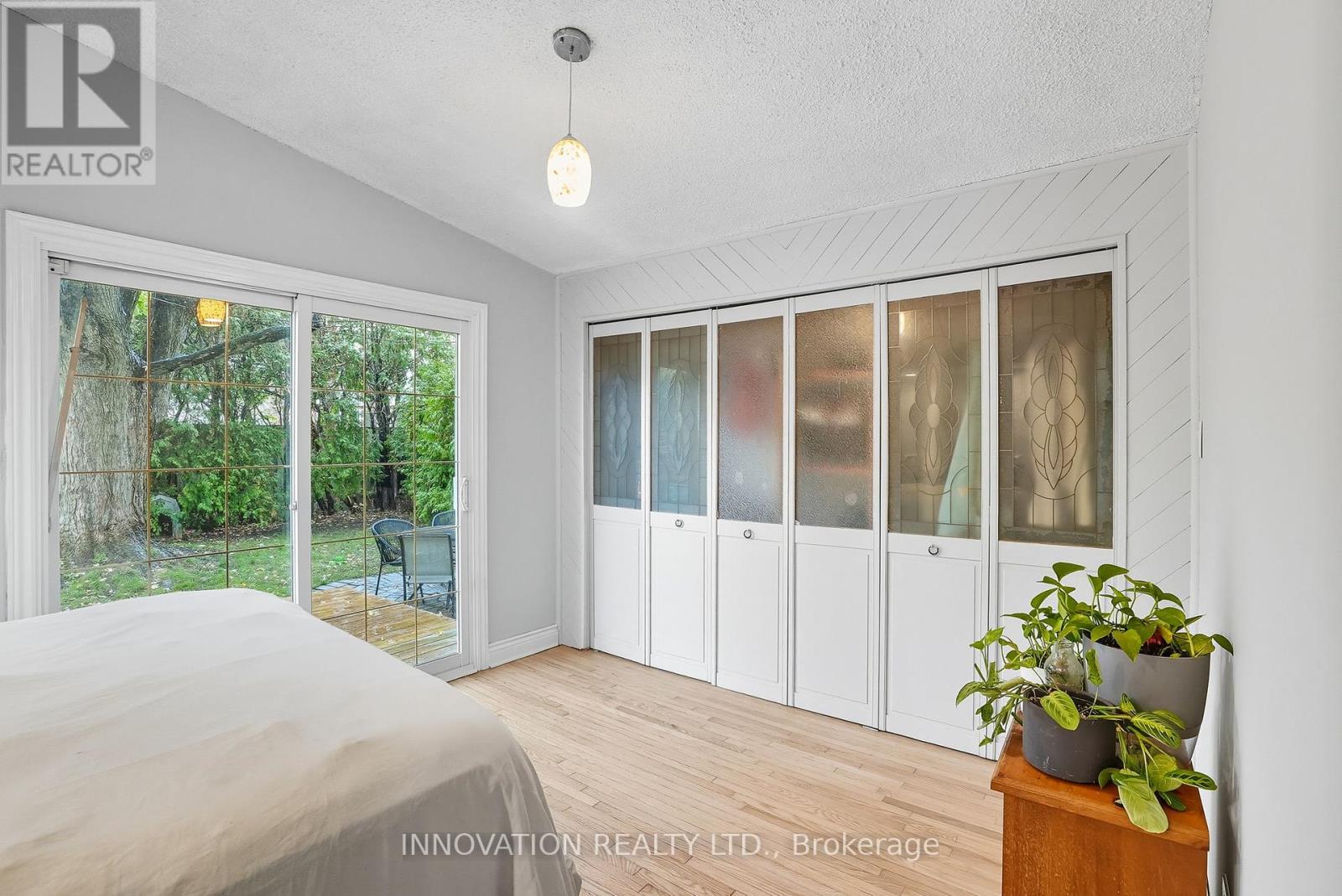 2302 Horton Street, Ottawa, Ontario  K1G 3E8 - Photo 16 - X12453228