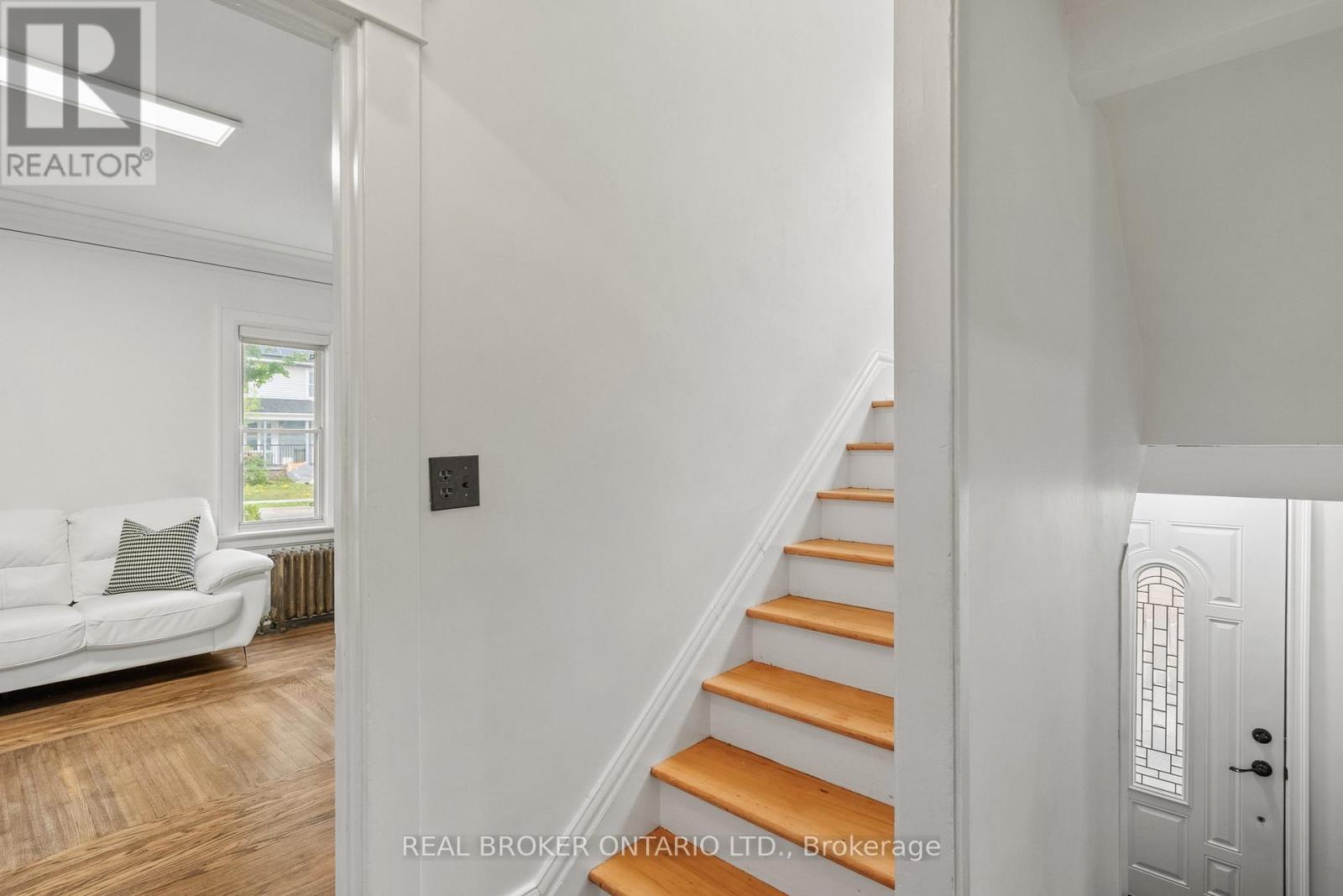 122 Dorothy Street, Welland, Ontario  L3B 3V9 - Photo 18 - X12453229