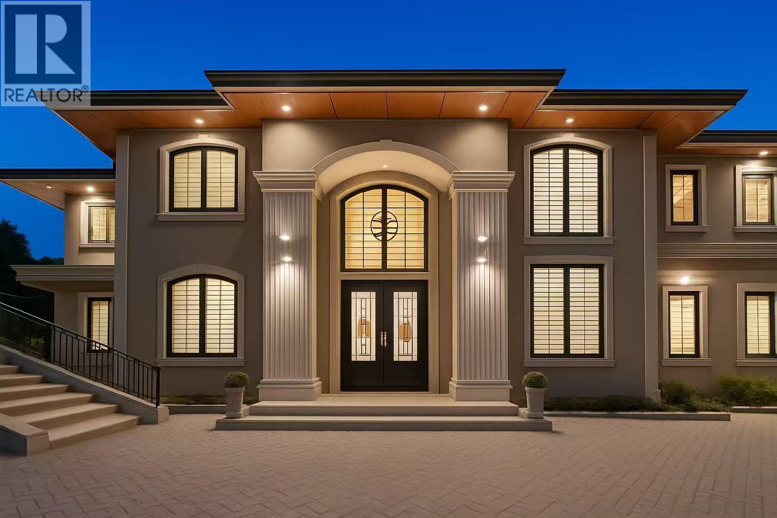 558 GLENROSS ROAD, West Vancouver, British Columbia
