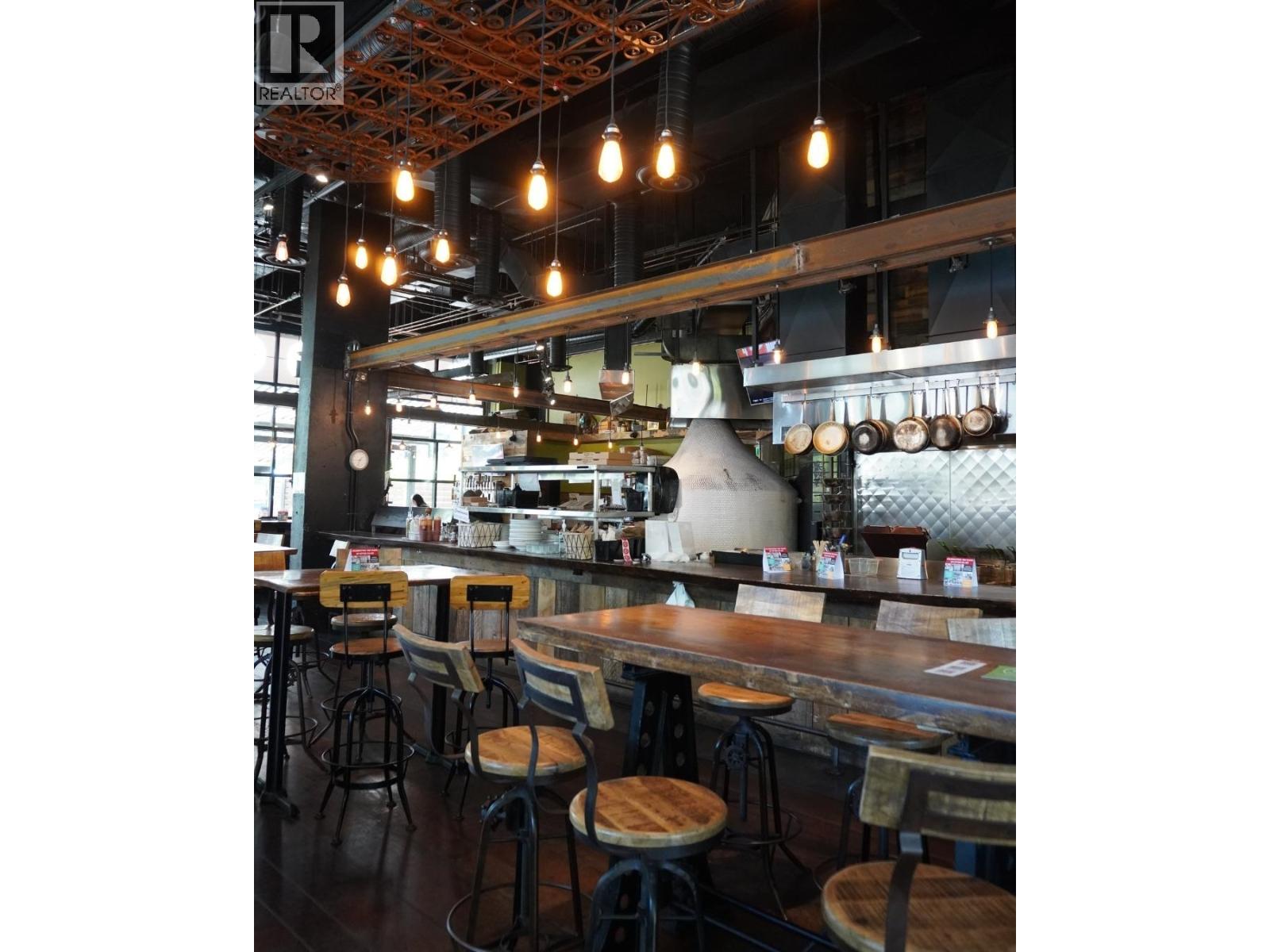 1015 MARINE DRIVE, Vancouver, British Columbia