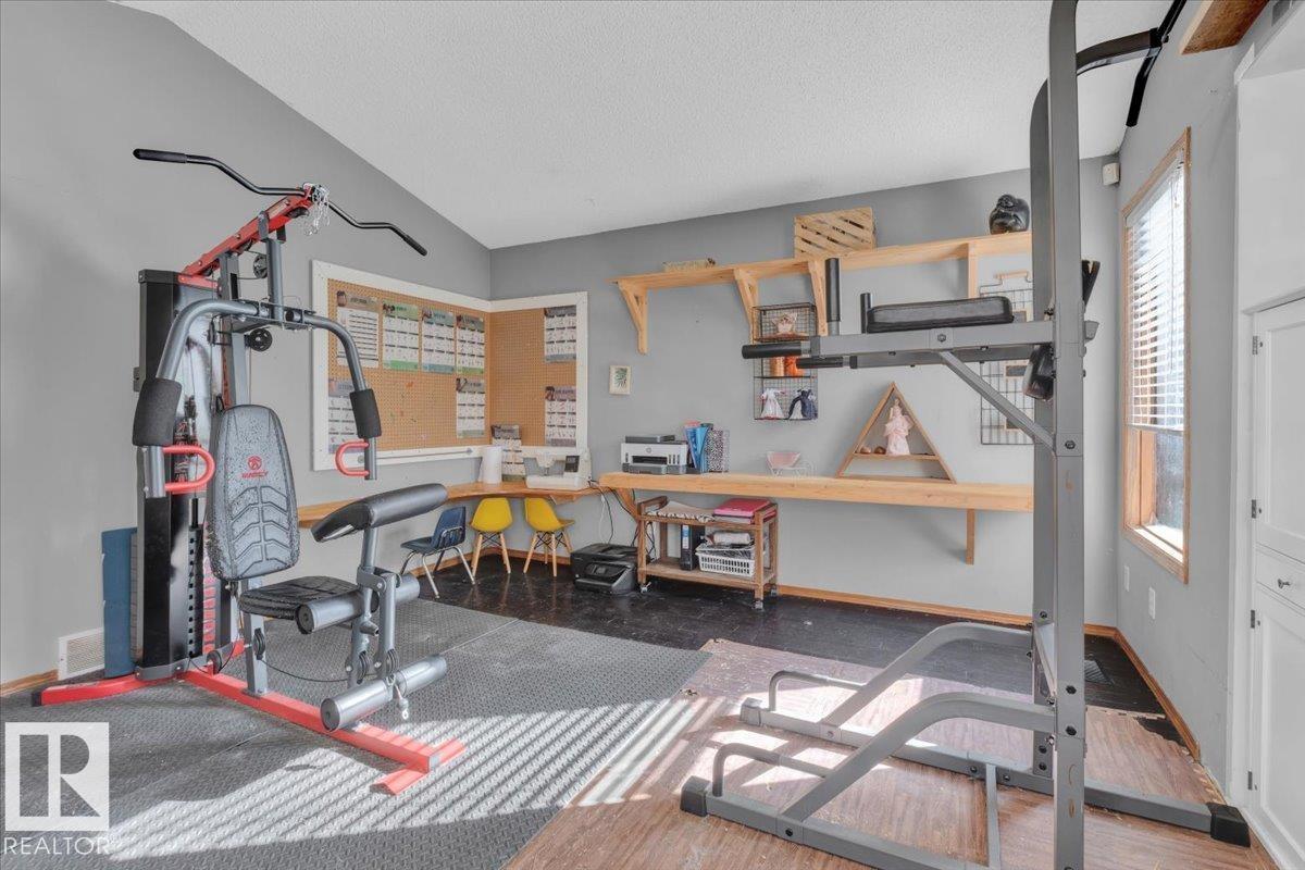 6107 159 Av Nw, Edmonton, Alberta  T5Y 2P4 - Photo 21 - E4461404