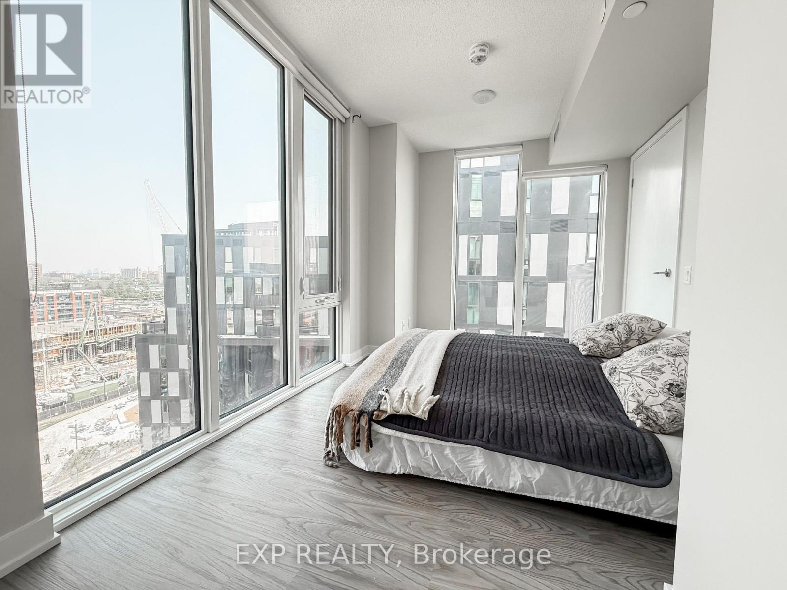 1106 - 38 Monte Kwinter Court, Toronto, Ontario  M3H 0E2 - Photo 7 - C12453234