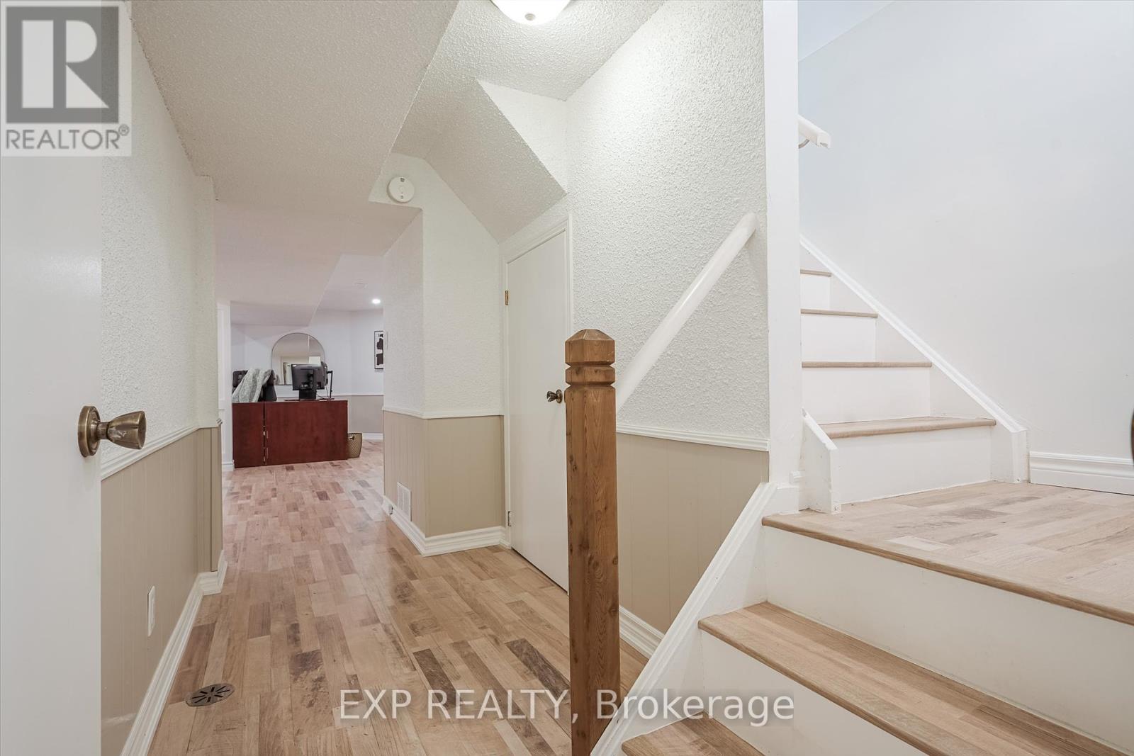 139 Adele Crescent, Oshawa, Ontario  L1J 7X7 - Photo 26 - E12453236