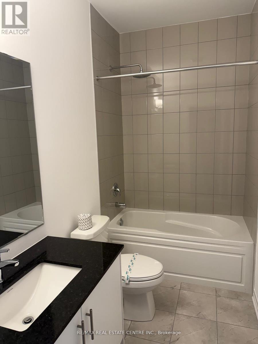 3252 Sixth Line, Oakville, Ontario  L6M 4K1 - Photo 20 - W12453230