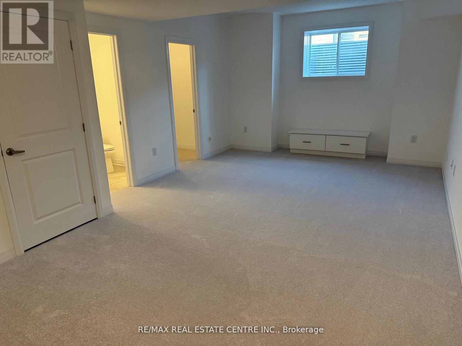 3252 Sixth Line, Oakville, Ontario  L6M 4K1 - Photo 25 - W12453230