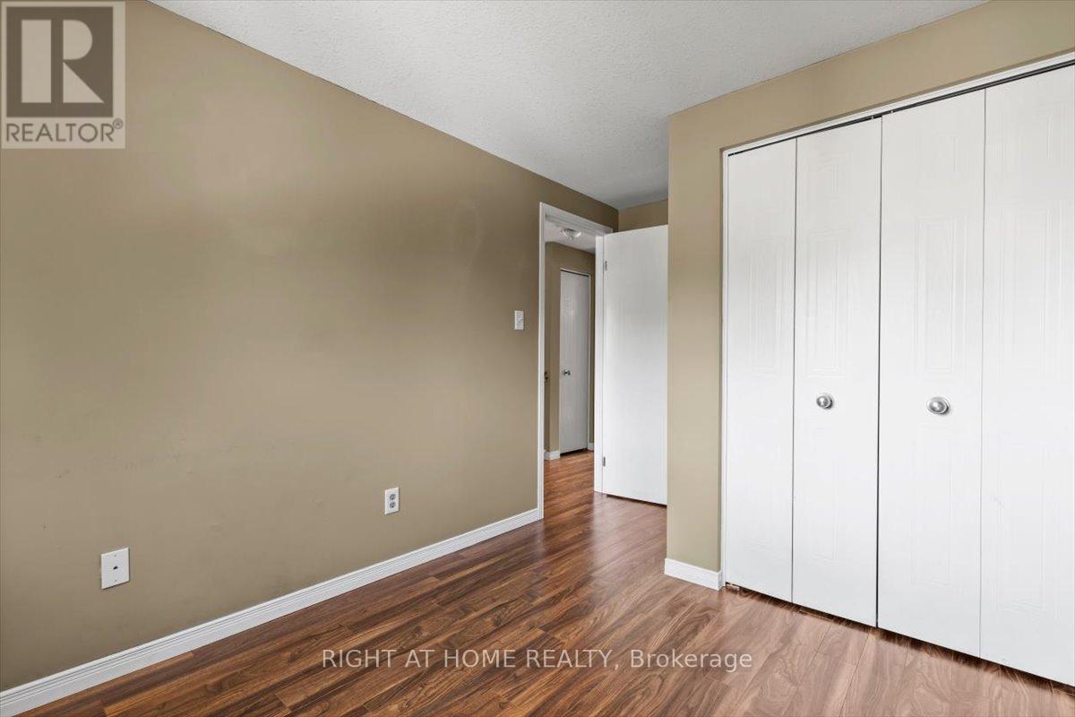 40 Watercress Court, Kitchener, Ontario  N2E 3S8 - Photo 17 - X12453224