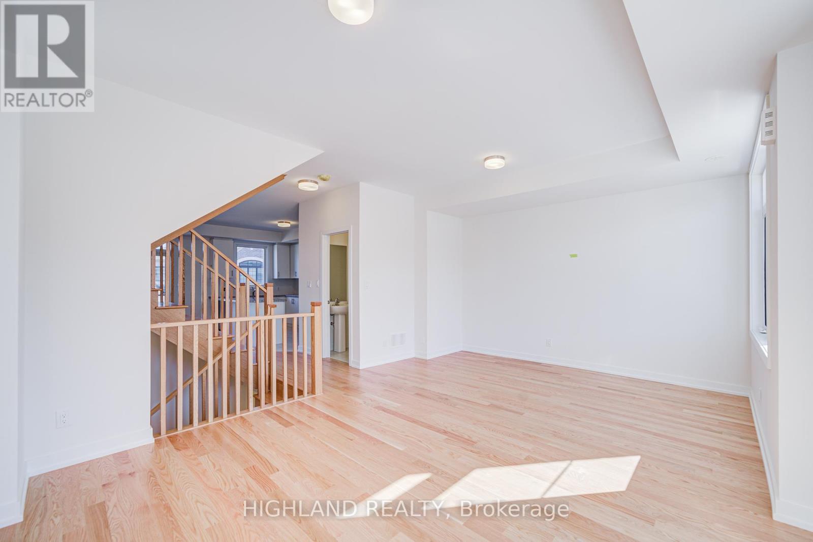 1096 Wheat Boom Drive, Oakville, Ontario  L6H 7H5 - Photo 16 - W12443386