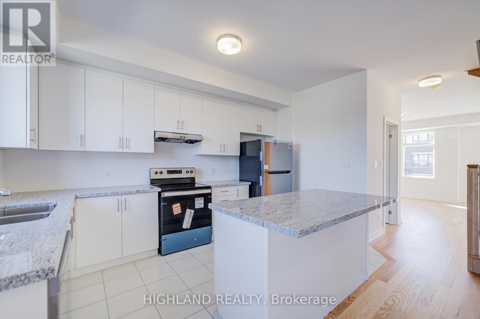 1096 Wheat Boom Drive, Oakville, Ontario  L6H 7H5 - Photo 20 - W12443386