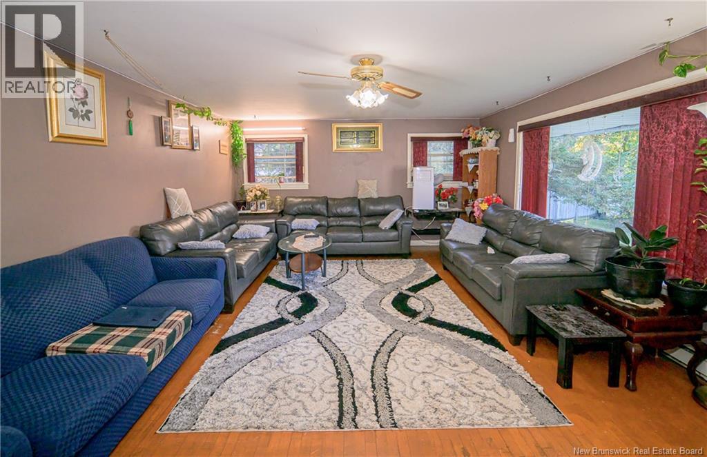 26 Hachey Avenue, Fredericton, New Brunswick  E3A 3X6 - Photo 9 - NB128249
