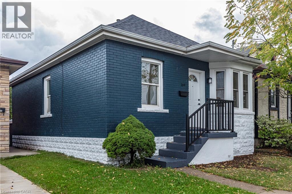 164 London Street N, Hamilton, Ontario  L8H 4B8 - Photo 2 - 40777783