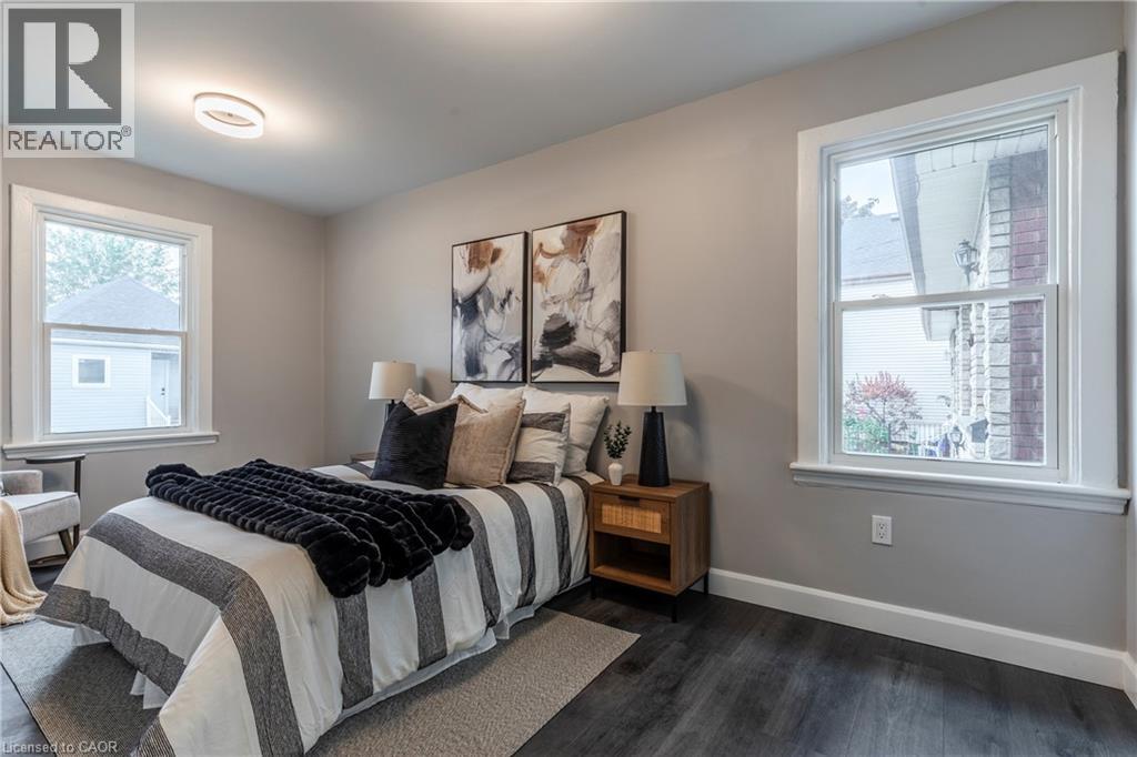 164 London Street N, Hamilton, Ontario  L8H 4B8 - Photo 18 - 40777783